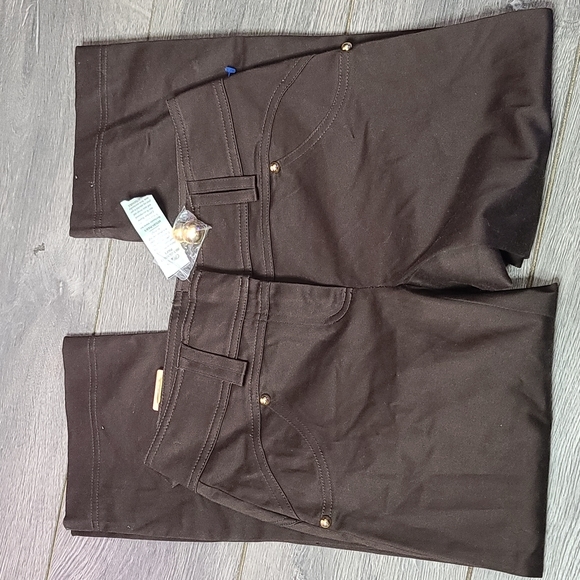 Cache Bittr novel capris - Picture 8 of 11